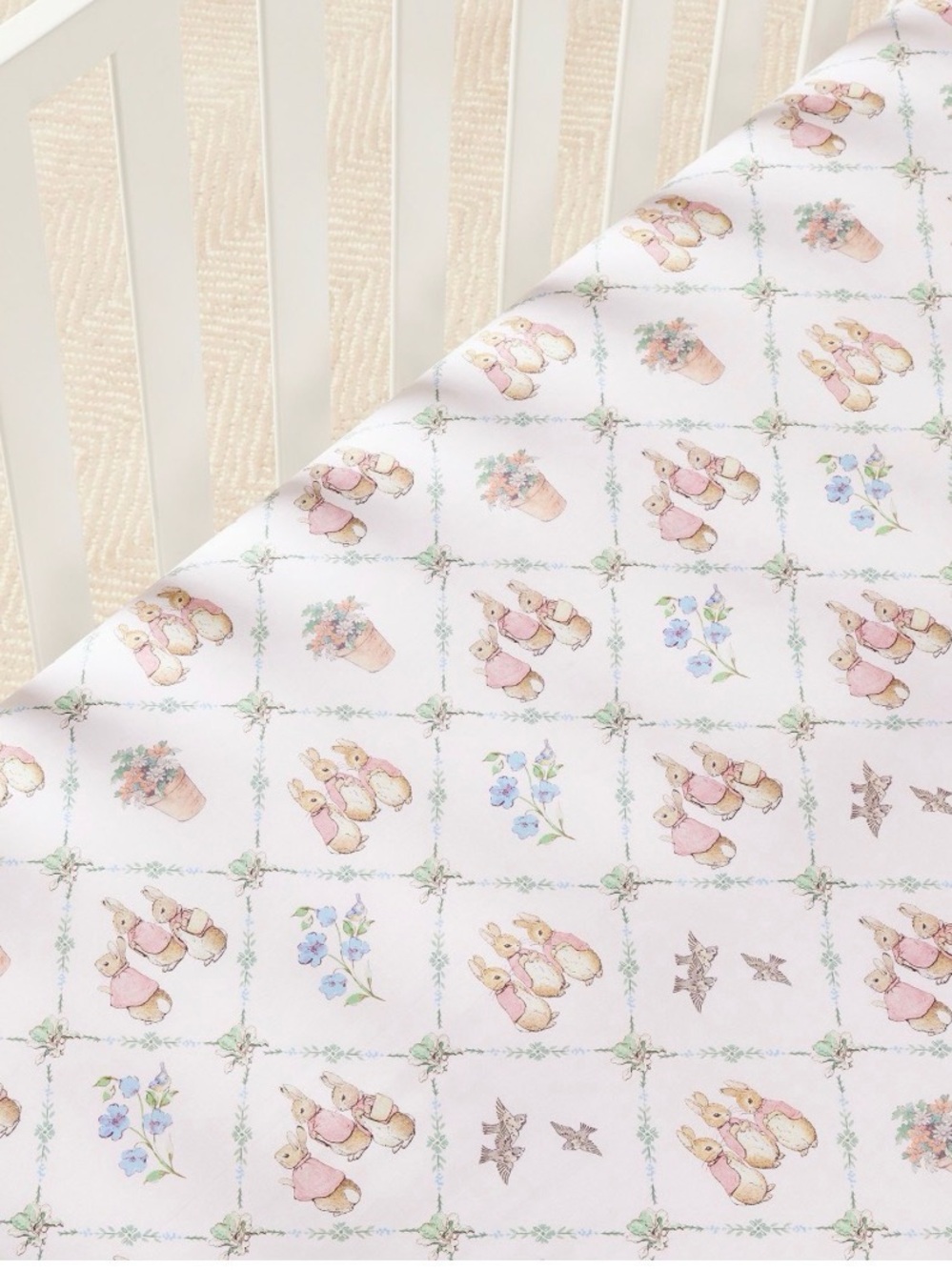 Pottery Barn Kids Beatrix Potter Flopsy Lattice Organic Cotton Crib Fitted Sheet - Picture 2 of 4